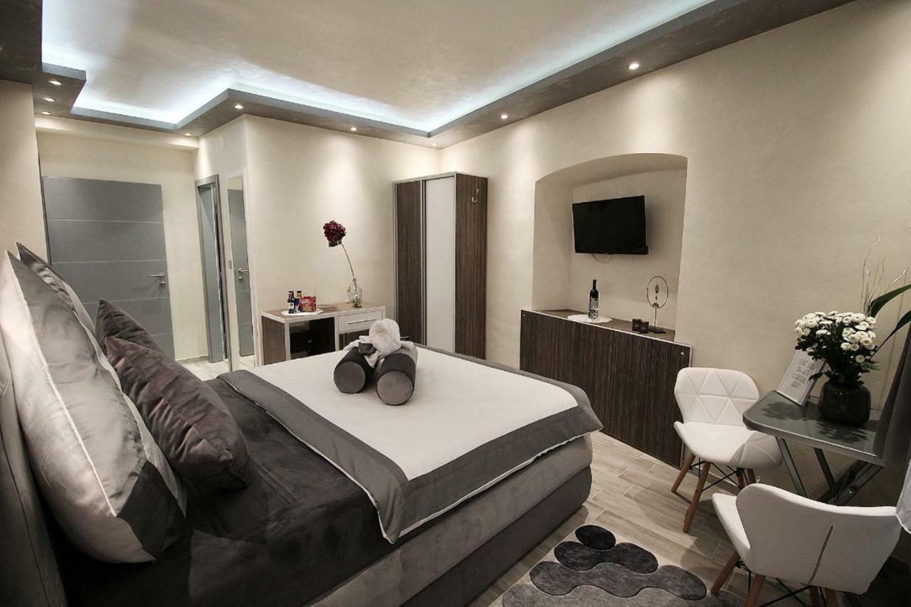 Sette Stanze Hotel โปเรช ภายนอก รูปภาพ