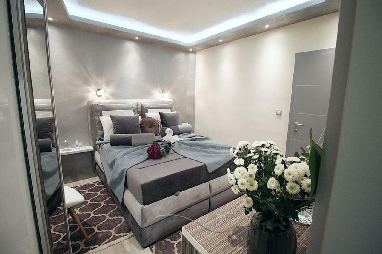 Sette Stanze Hotel โปเรช ภายนอก รูปภาพ